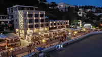 Plaza Hotel&SPA - Strand