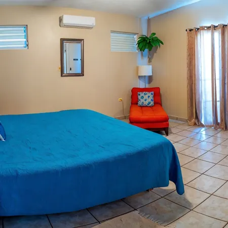Villa Gloria - Oceanfront - 4 guests - pet friendly - at Stella, Rincón