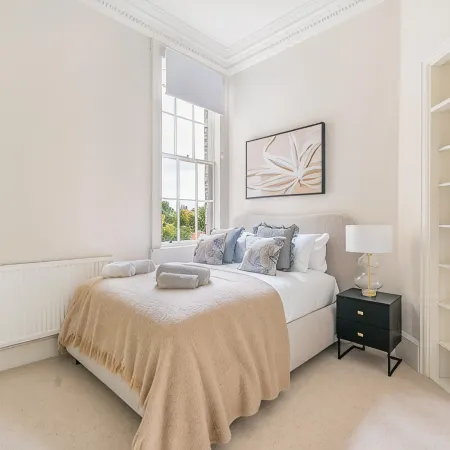 Charming Apartment Steps from Bath Abbey - VAT Q