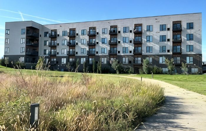 Comfortable & Serene 1 Bed 1 Bath in Prime Location