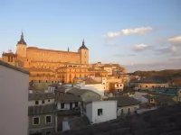 Atico-Terraza Imperial Hotels in Toledo