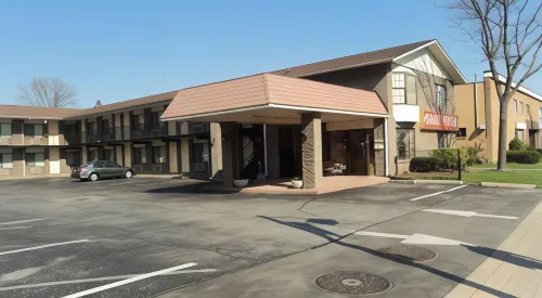 Oasis Motel by the Falls