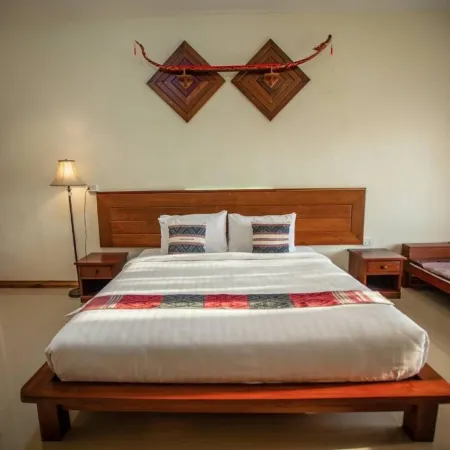NAN Green Lake View Resort