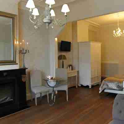 Charmehotel Villa Saporis Rooms