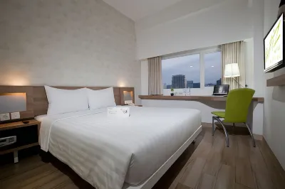 Whiz Hotel Cikini Jakarta Hotels in Central Jakarta
