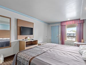 Regency Inn Near Boardwalk & Hurlburt Field