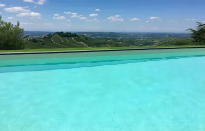 Locanda Del Pilone Hotels near Pio Cesare