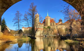 Schloss Schänke Hotel Garni Und Weinverkauf