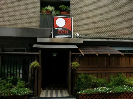 Hostel Zen