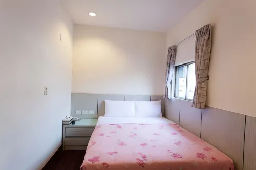 Ruei Gung Business Hotel