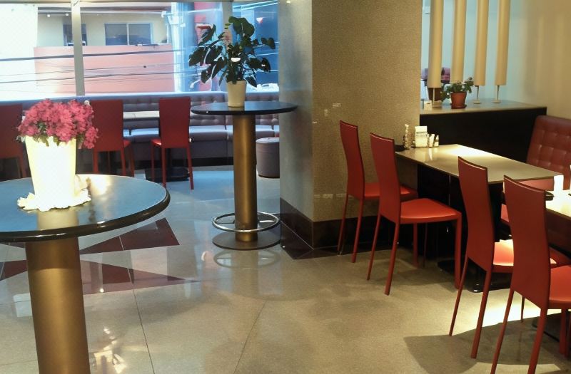 Arrow Hotel in ShinsaiBashi photo 2