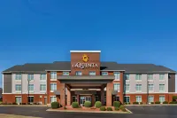 La Quinta Inn & Suites by Wyndham Oxford - Anniston Hotels in Oxford