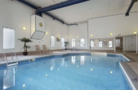 梅迪辛哈特温德姆速8酒店 梅迪辛哈特酒店