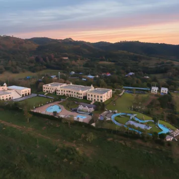 Jupiter Trevi Resort and Spa