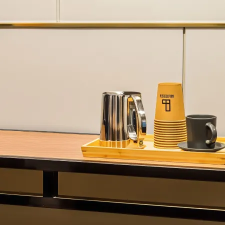 Section L Ginza East Отели рядом с достопримечательностью «Станция метро Kayabachō»