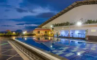 Aria Gajayana - piscina