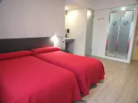 Checkin Urban Nevada Hotels in Alhendin