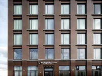 Hampton by Hilton London Excel Hotel dekat Bandara London
