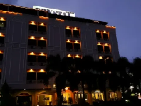 โรงแรมคริสตัล กระบี่