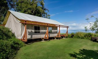 Waipi'o Lodge