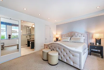 The Lombardy Hotel Các khách sạn ở New York