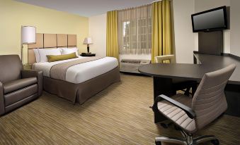 Candlewood Suites Richmond-South