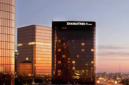 DoubleTree by Hilton Dallas-Campbell Centre