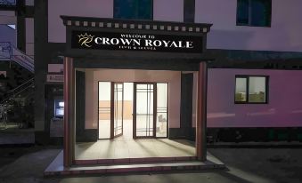Crown Royale Hotel & Lounge