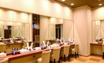 Hotel WBF Grande Asahikawa（Natural Hot Spring MinaPirika No Yu) - Housity