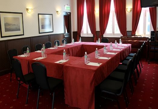 영 컹 호텔 뇨냐 스타일 인테리어