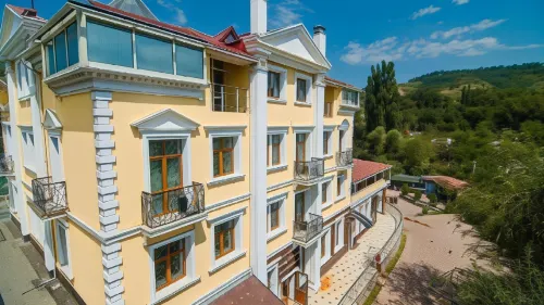 Aykun Hotel - balcony