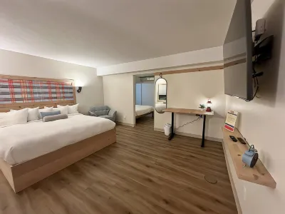 Explorer Rest & Recreation Hotels in Sandusky South