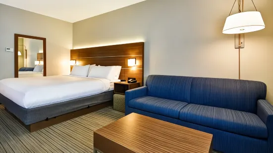 Holiday Inn Express Newport North - Middletown