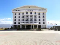 Karpalas City Hotel & Spa
