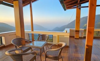 Laspa Cottage, Homestay ,Bhimtal
