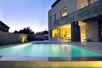 Art House Quartu - Margine Rosso