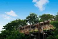 Escalade Experience Hotels near Công viên Đá Ninh Thuận