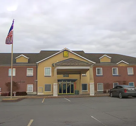 Super 8 by Wyndham Rainsville