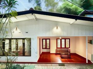 Pearl House