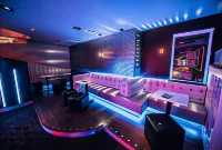 The Commercial Hotel - bar