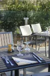 Kyriad Saint Quentin EN Yvelines - Montigny Hotels in Montigny-le-Bretonneux