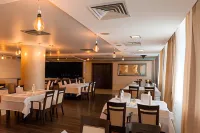 Avrora Hotel - sarapan