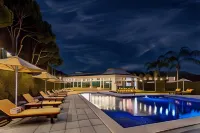 The Magnolia Hotel - Pools