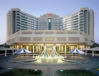 Hilton East Brunswick Hotel & Executive Meeting Center - parking