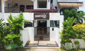Sentro Suites Siargao