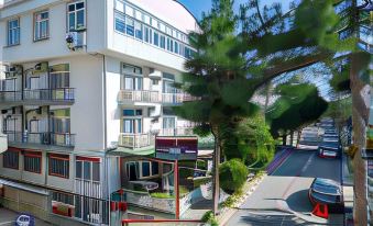 AKÇAY Leman Otel