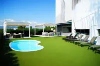Hotel Sercotel Plana Parc - Kolam Renang