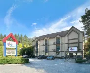 Canadian Inn Hotels in White Rock