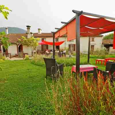 Logis Auberge La Barguillère Hotel Exterior