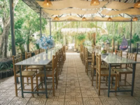 寶賓民宿 檳知酒店